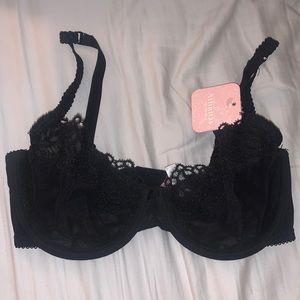 Brand New! Affinitas Intimates. Black Lacey bra. Size 32D